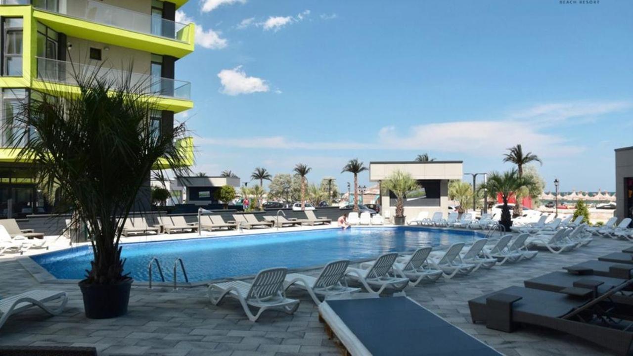 Michael By The Sea - Alezzi Beach Resort Navodari Exterior photo